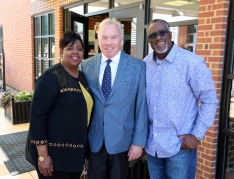 photo of Jackie Gill Powell with VCCS Chancellor Glenn DuBois